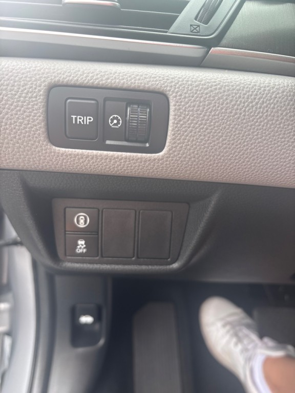 2019 Honda Accord Image 17