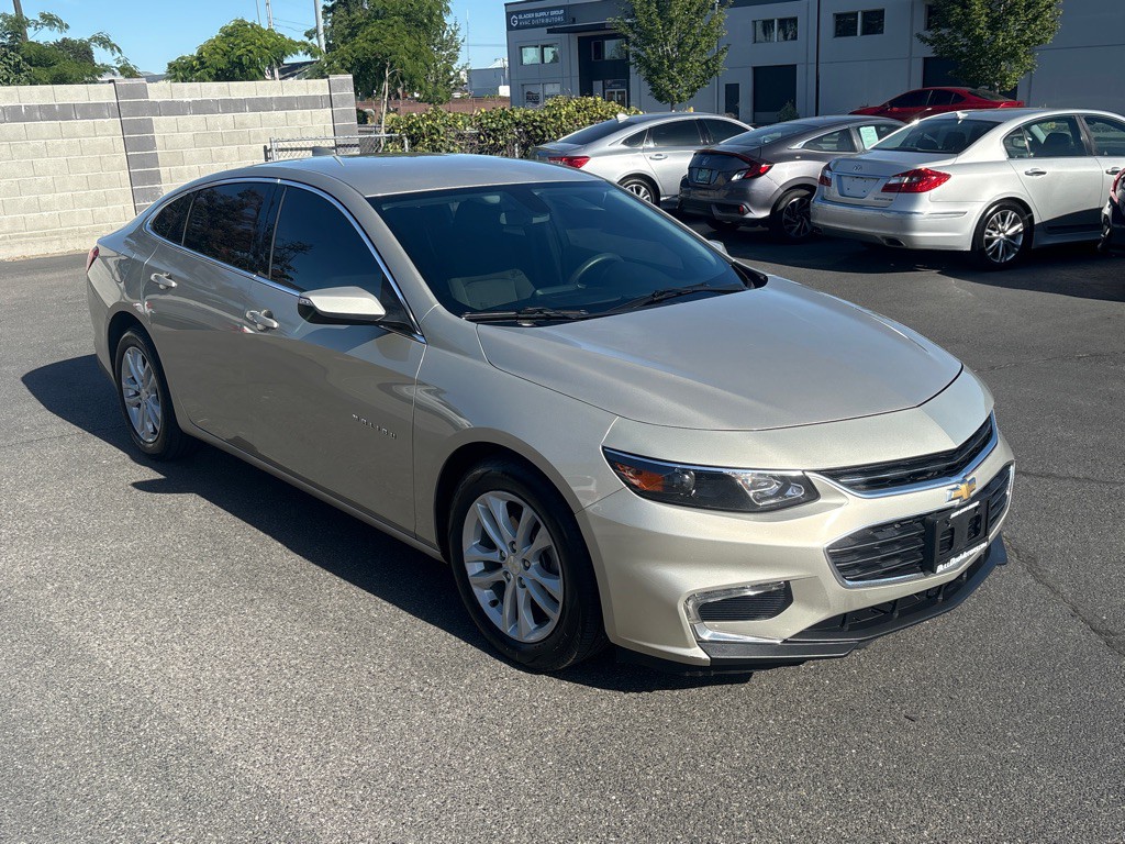 2016 Chevrolet Malibu Image 5
