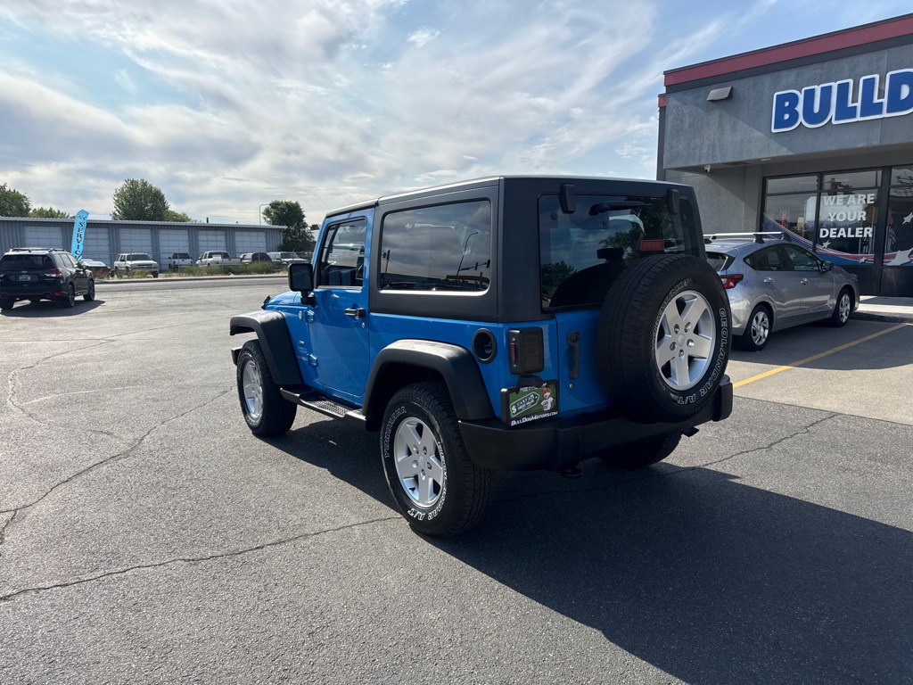2011 Jeep Wrangler Image 3