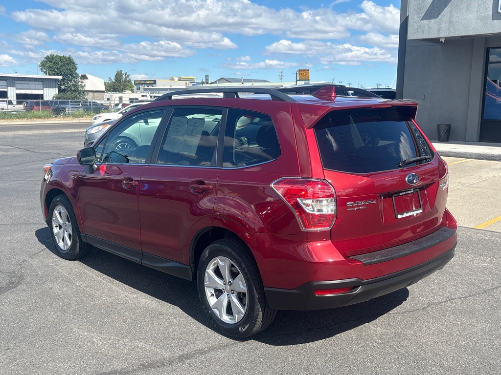 2016 Subaru Forester Image 3