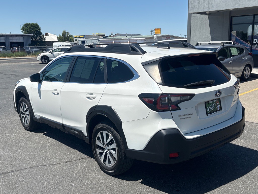 2023 Subaru Outback Image 3