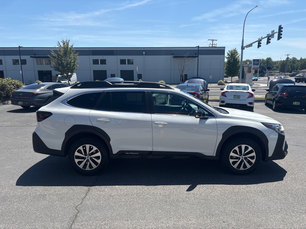2023 Subaru Outback Image 6