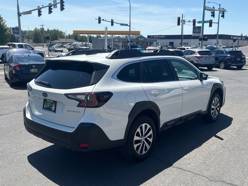 2023 Subaru Outback Image 7