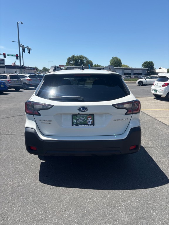 2023 Subaru Outback Image 8