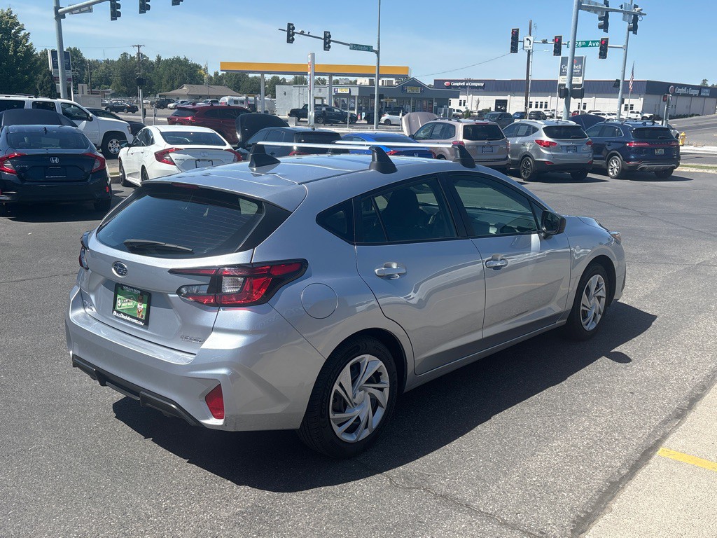 2024 Subaru Impreza Image 7