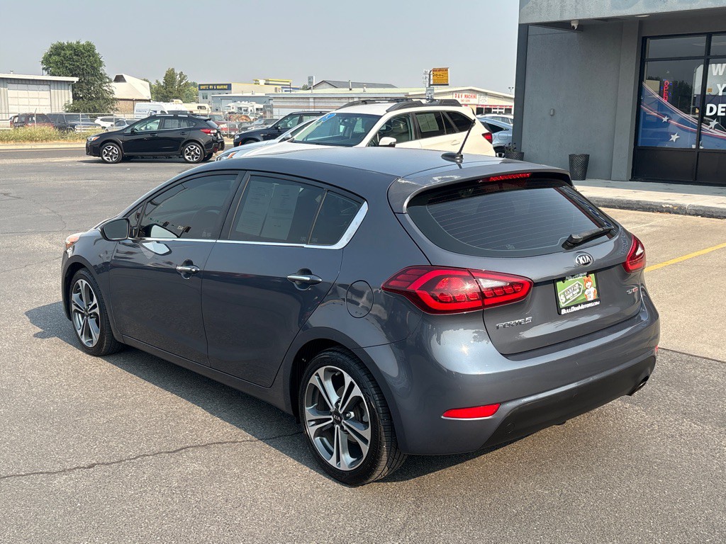 2016 Kia Forte Image 3