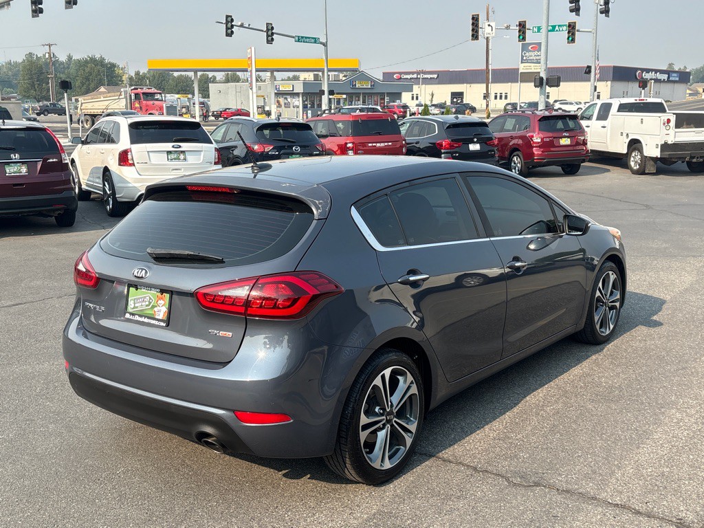 2016 Kia Forte Image 7