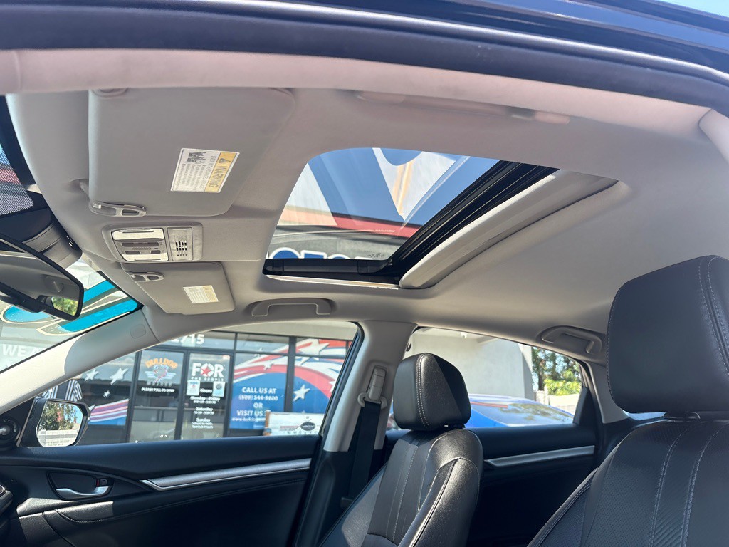 2016 Honda Civic Image 14