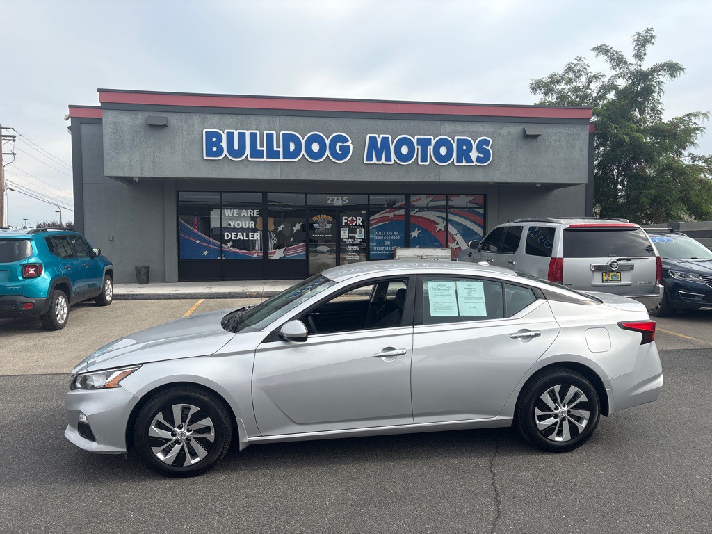 2019 Nissan Altima Image 2