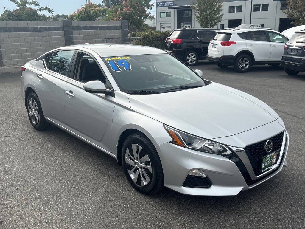 2019 Nissan Altima Image 5