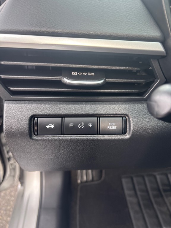 2019 Nissan Altima Image 15
