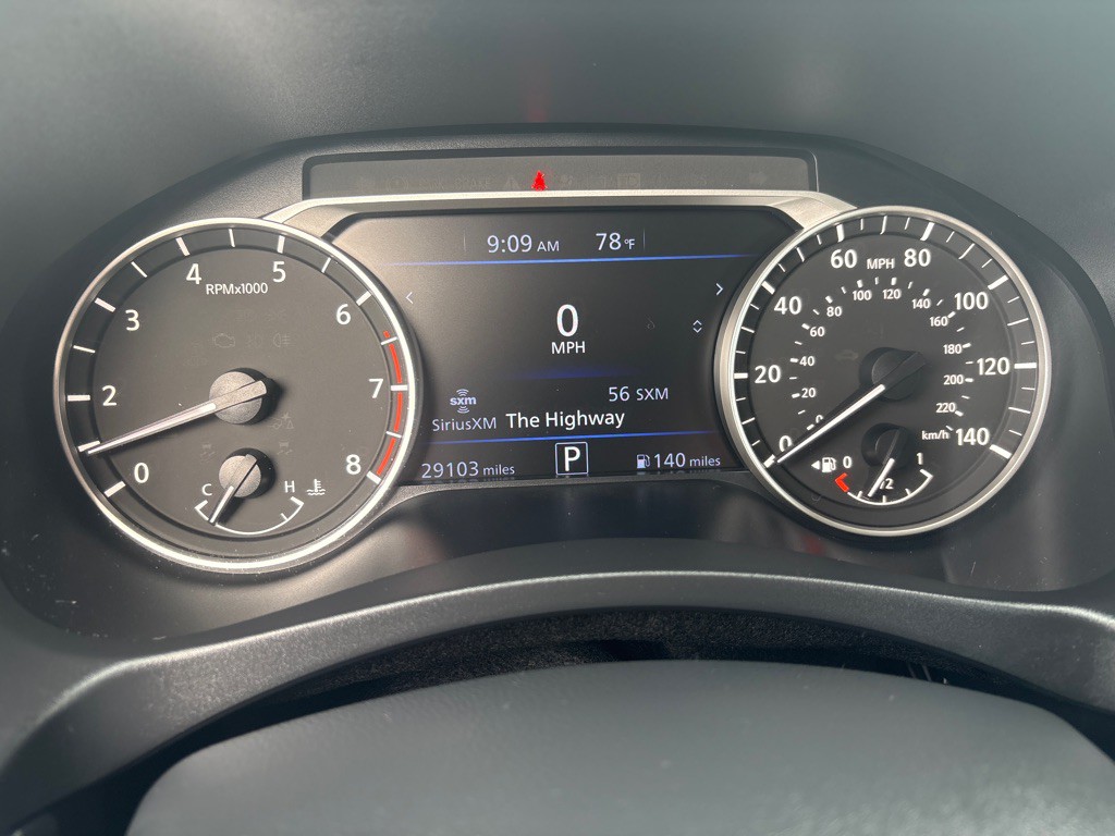 2019 Nissan Altima Image 16