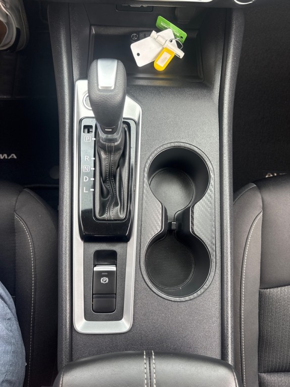 2019 Nissan Altima Image 19