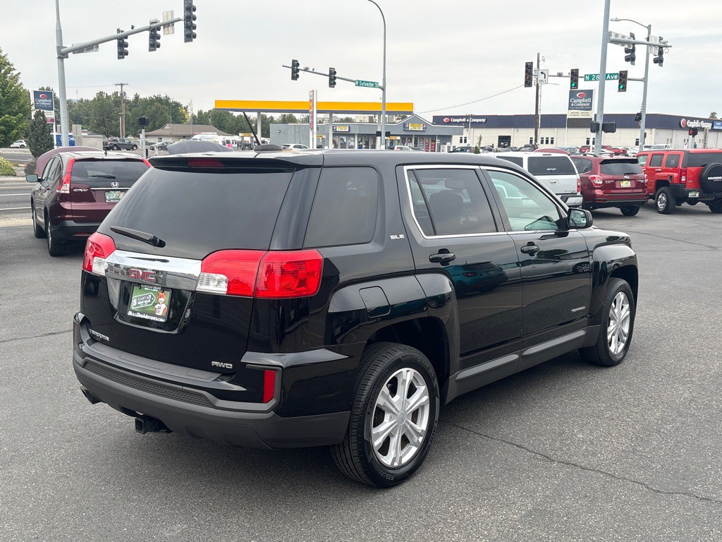 2017 GMC Terrain Image 7