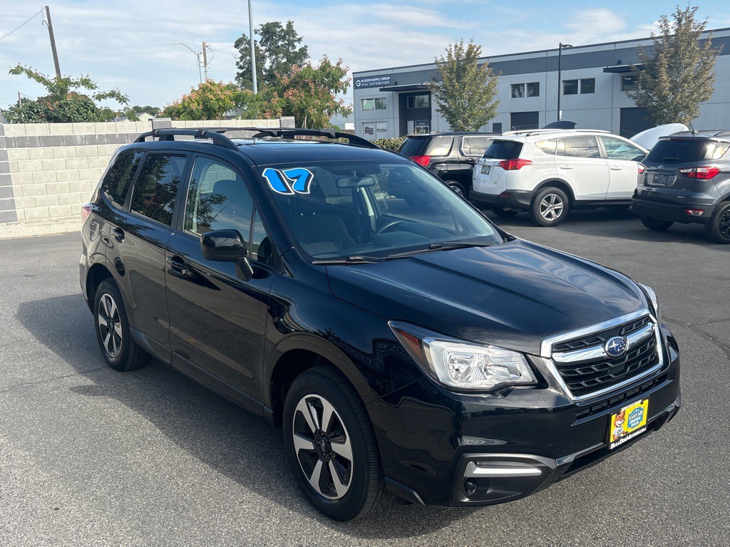 2017 Subaru Forester Image 5