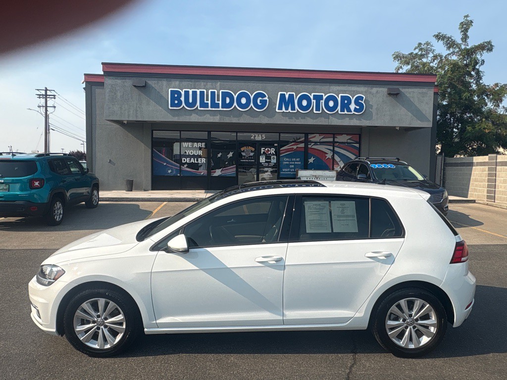2019 Volkswagen Golf Image 2
