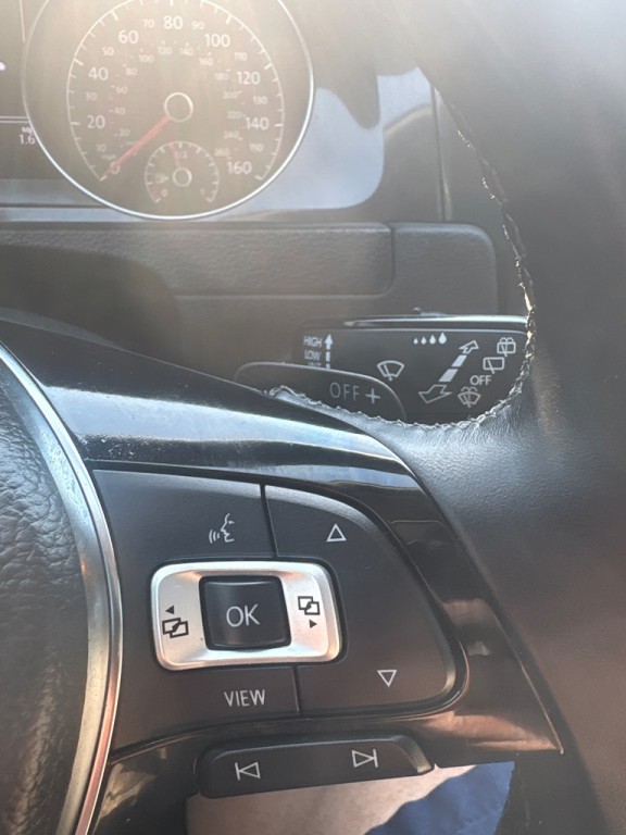 2019 Volkswagen Golf Image 19