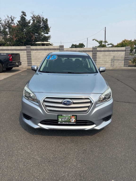 2015 Subaru Legacy Image 4