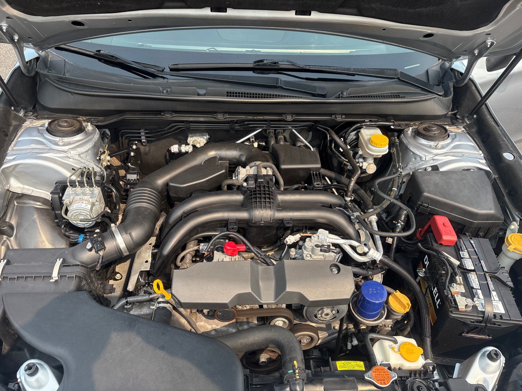 2015 Subaru Legacy Image 12