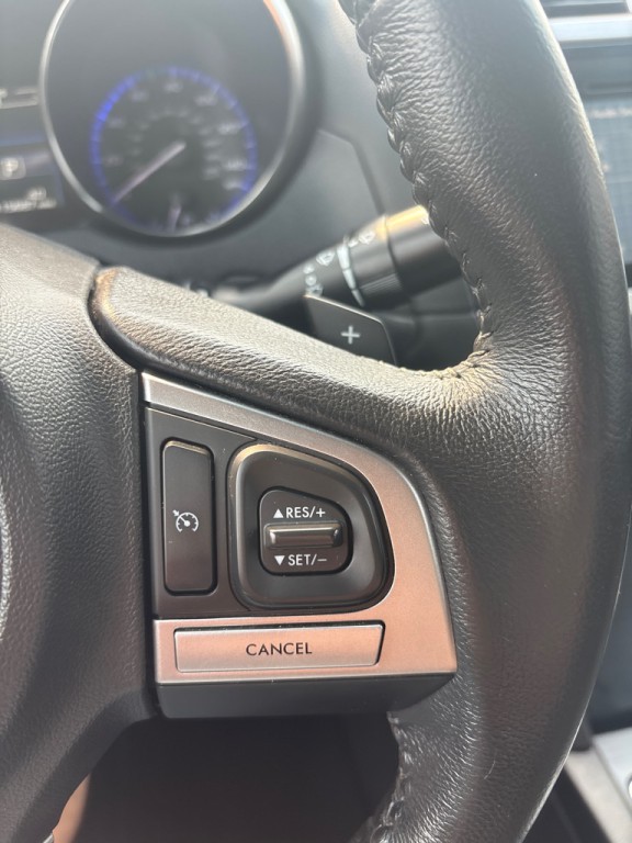 2015 Subaru Legacy Image 18