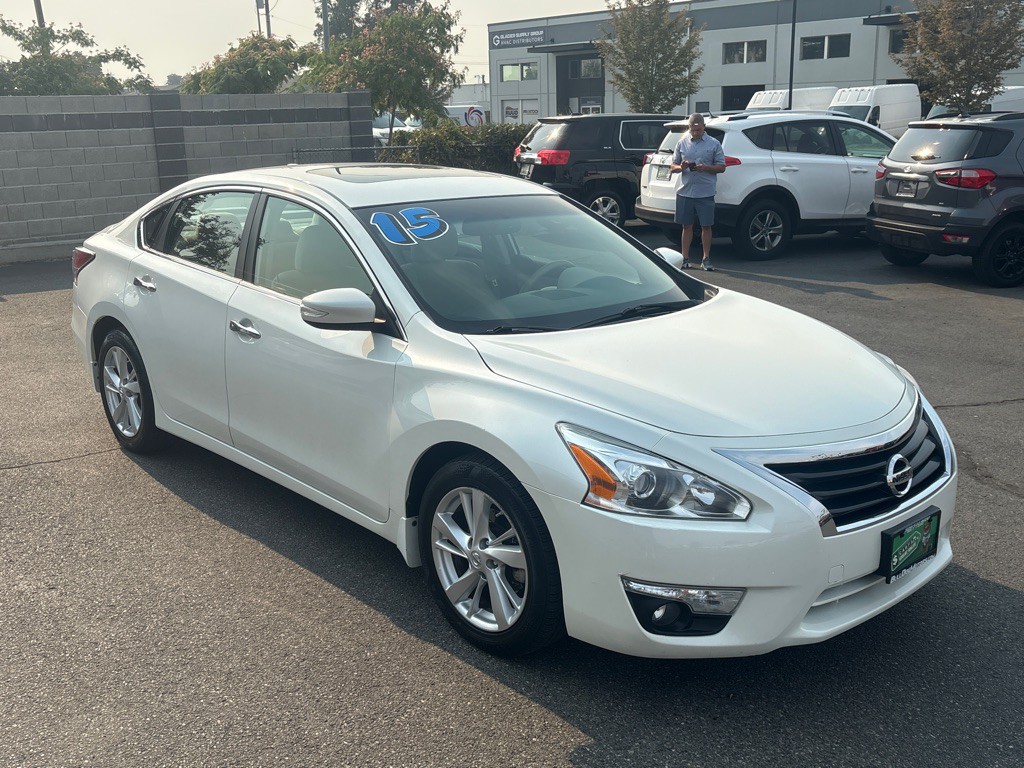 2015 Nissan Altima Image 5