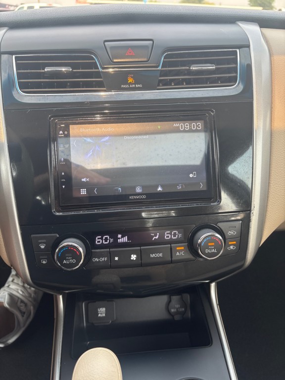 2015 Nissan Altima Image 21