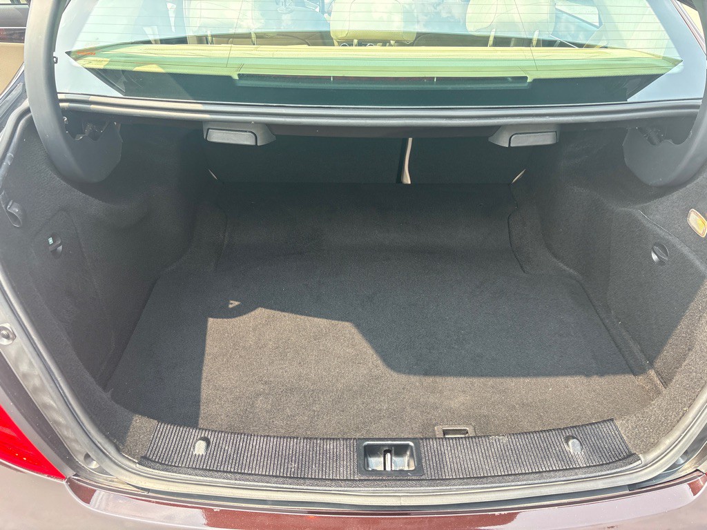 2012 Mercedes-Benz C-Class Image 11