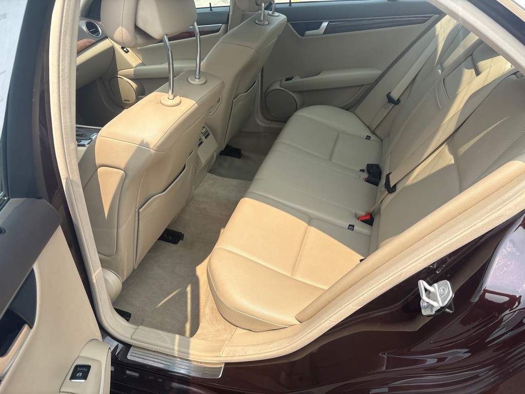 2012 Mercedes-Benz C-Class Image 13