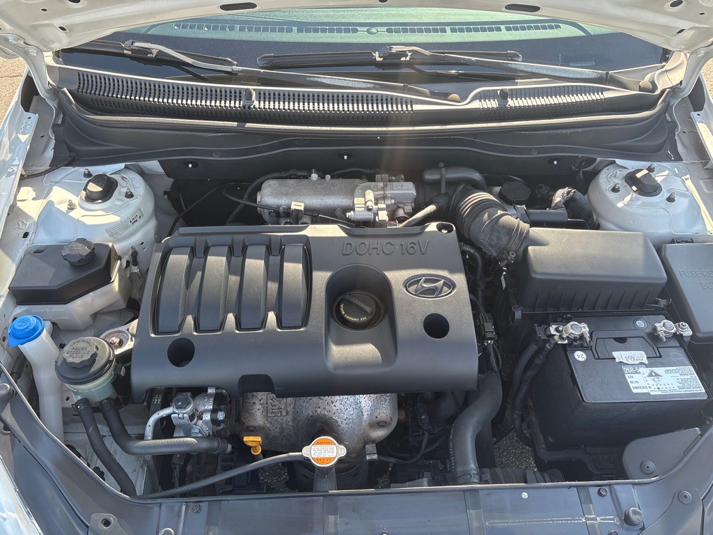 2009 Hyundai Accent Image 10
