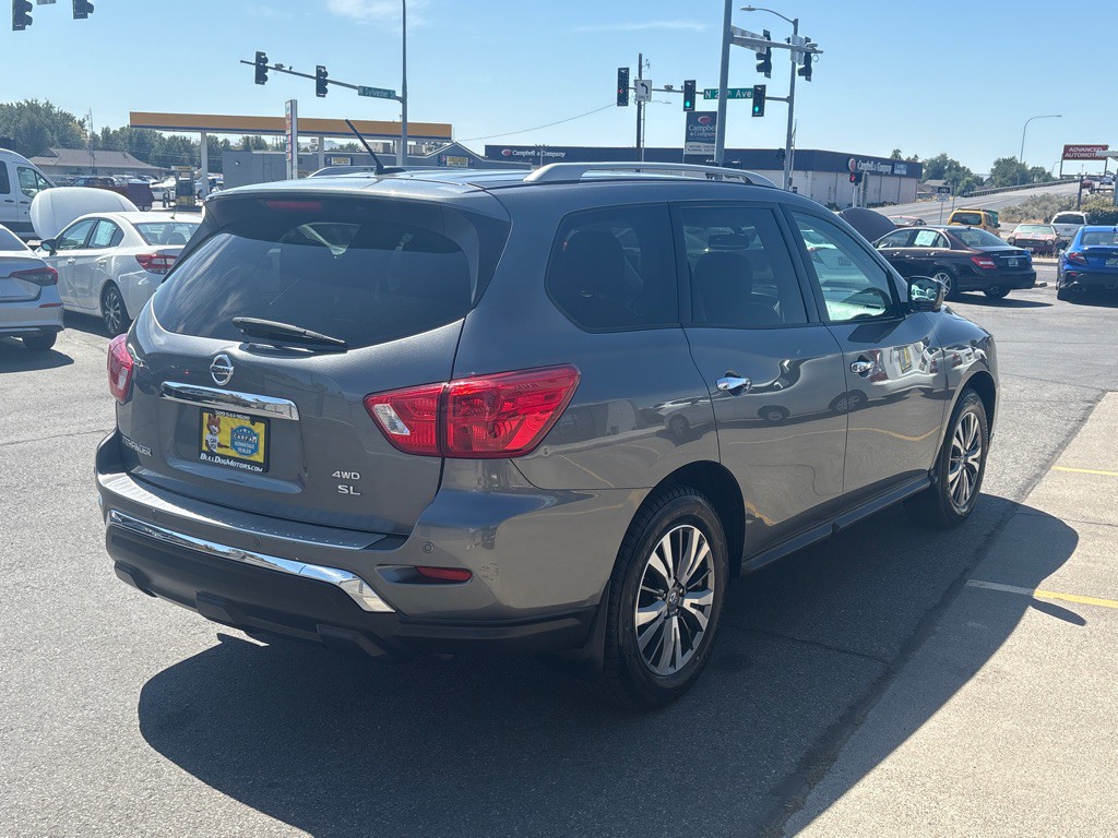2018 Nissan Pathfinder Image 7