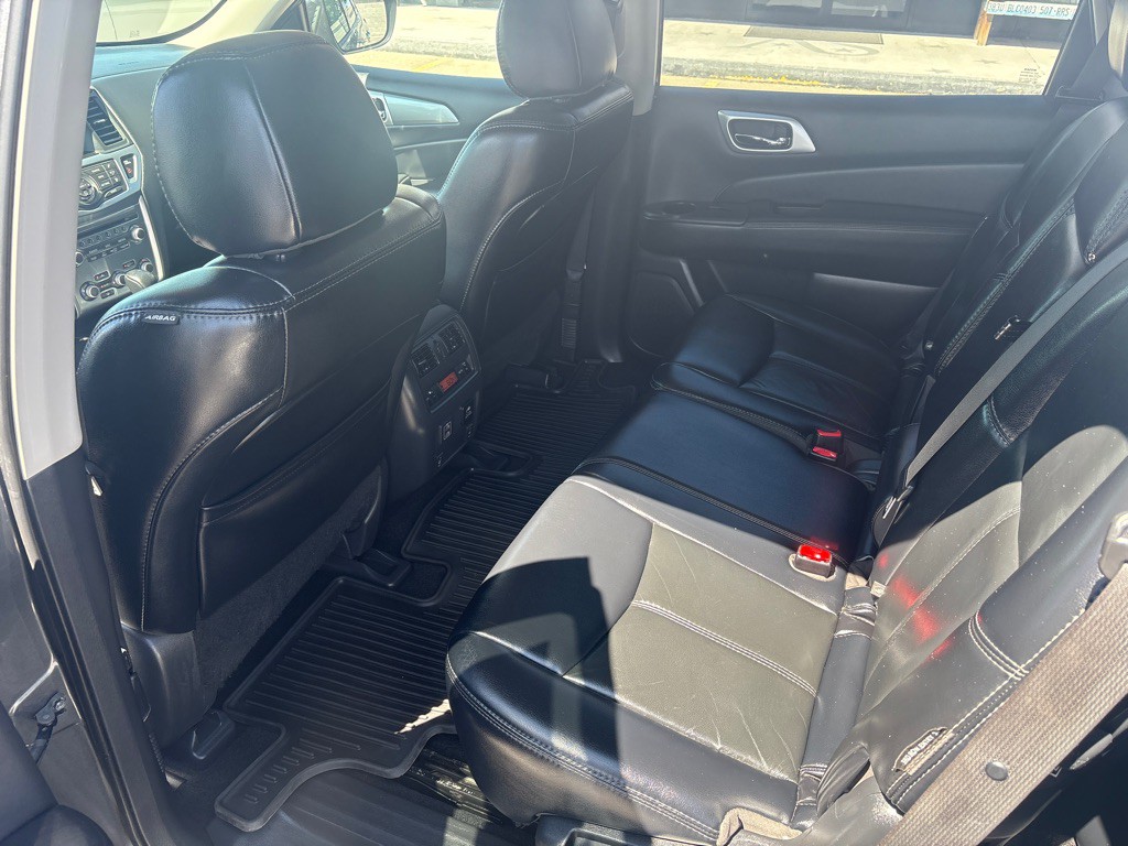 2018 Nissan Pathfinder Image 13