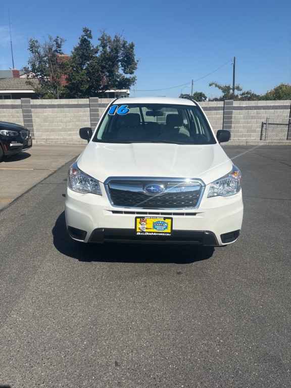 2016 Subaru Forester Image 4