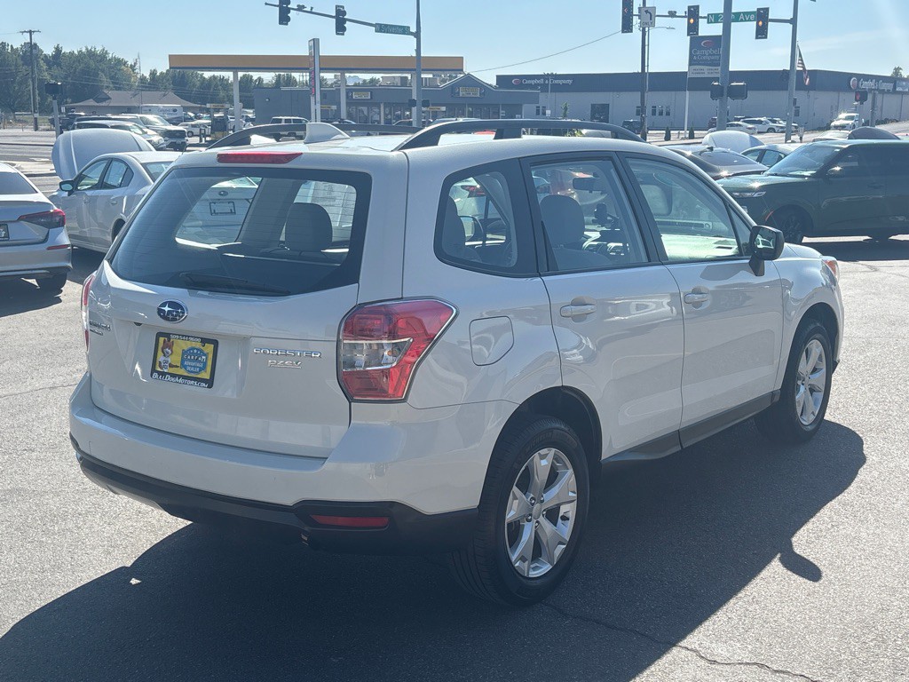2016 Subaru Forester Image 7