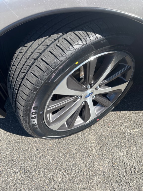 2019 Subaru Legacy Image 9