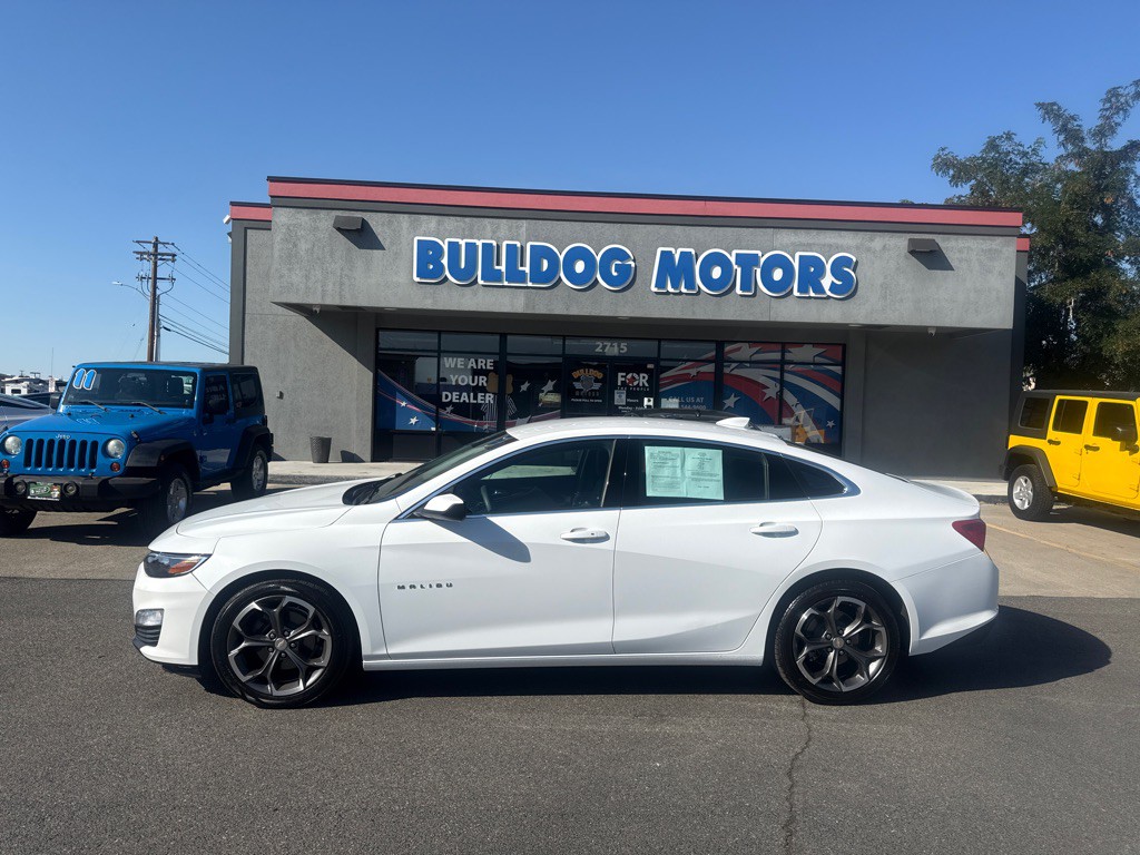 2023 Chevrolet Malibu Image 2