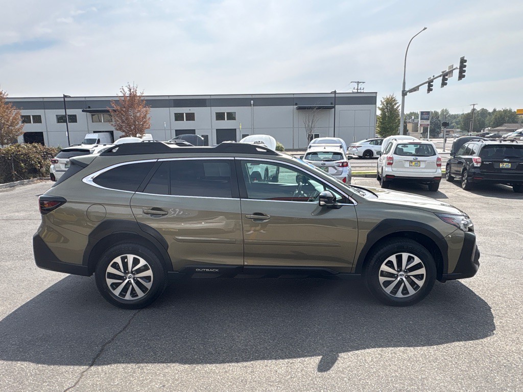 2023 Subaru Outback Image 6