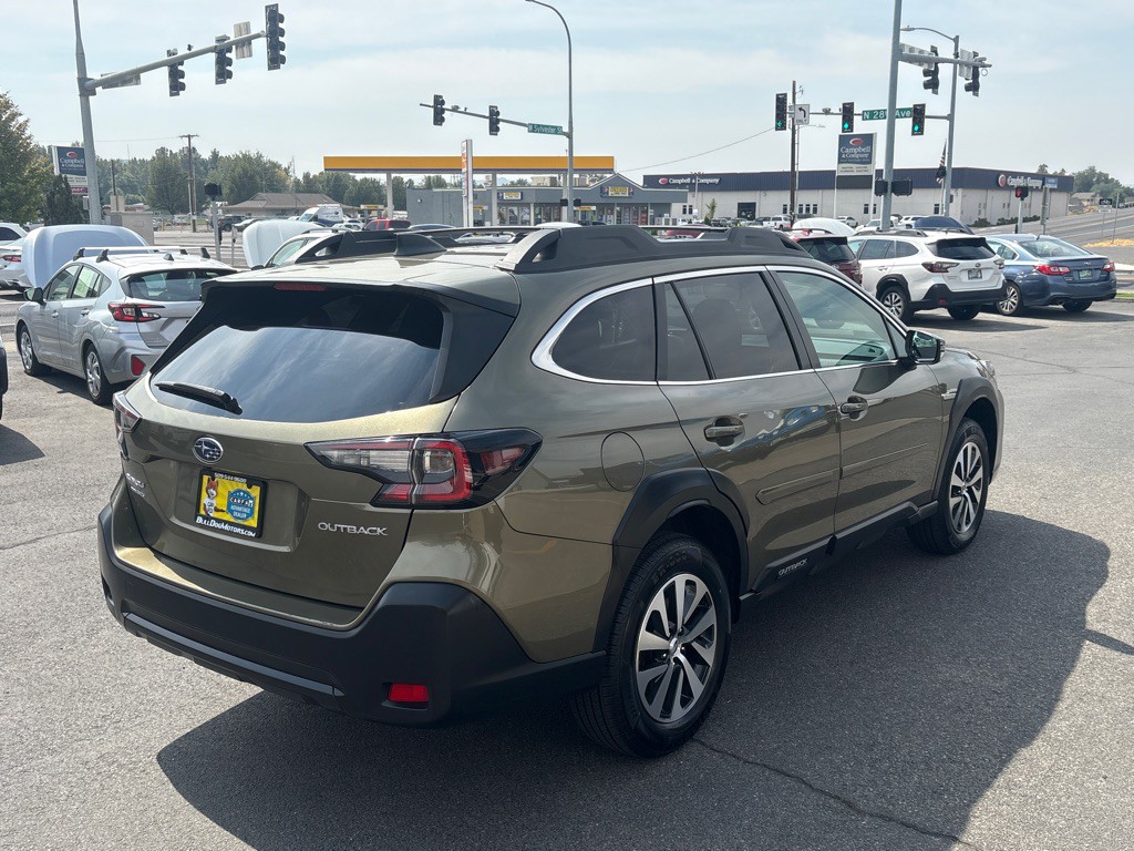 2023 Subaru Outback Image 7