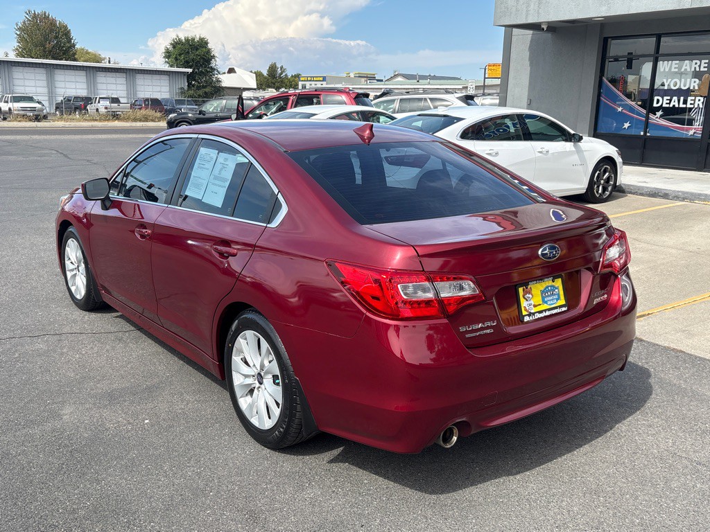 2016 Subaru Legacy Image 3