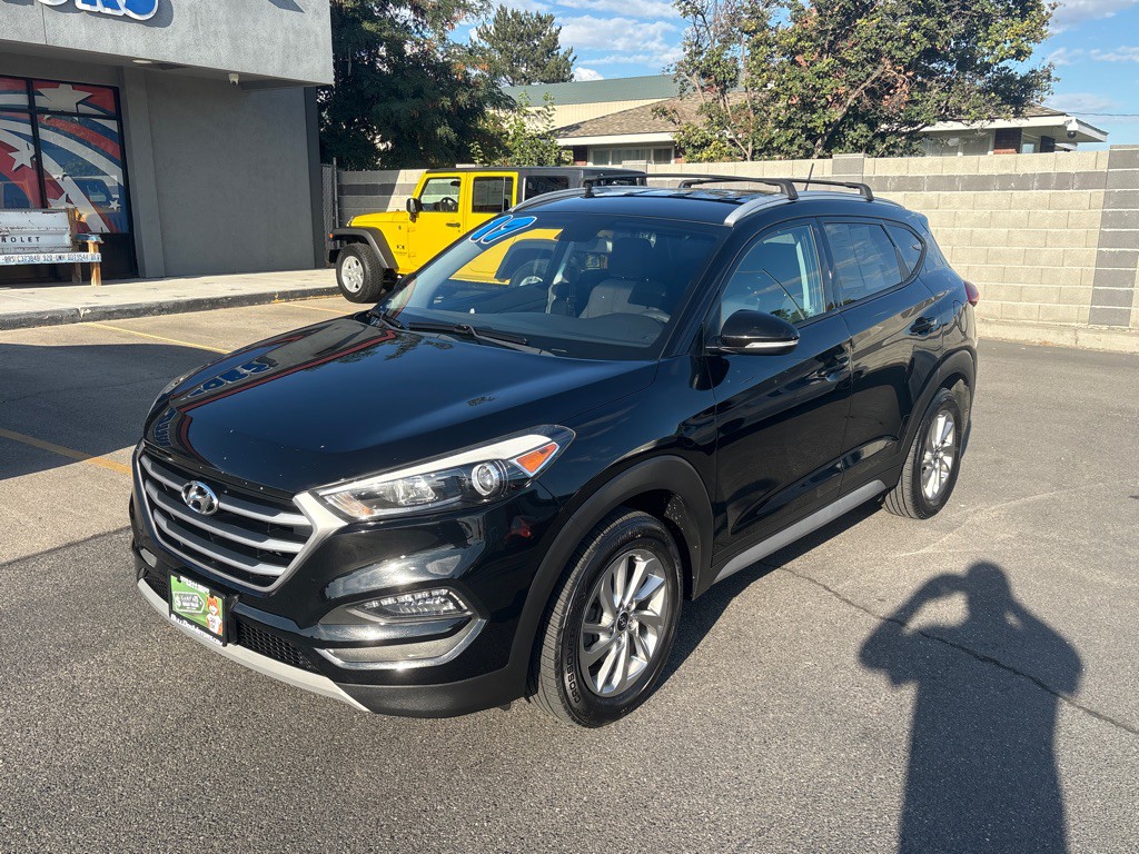 2017 Hyundai Tucson Image 1