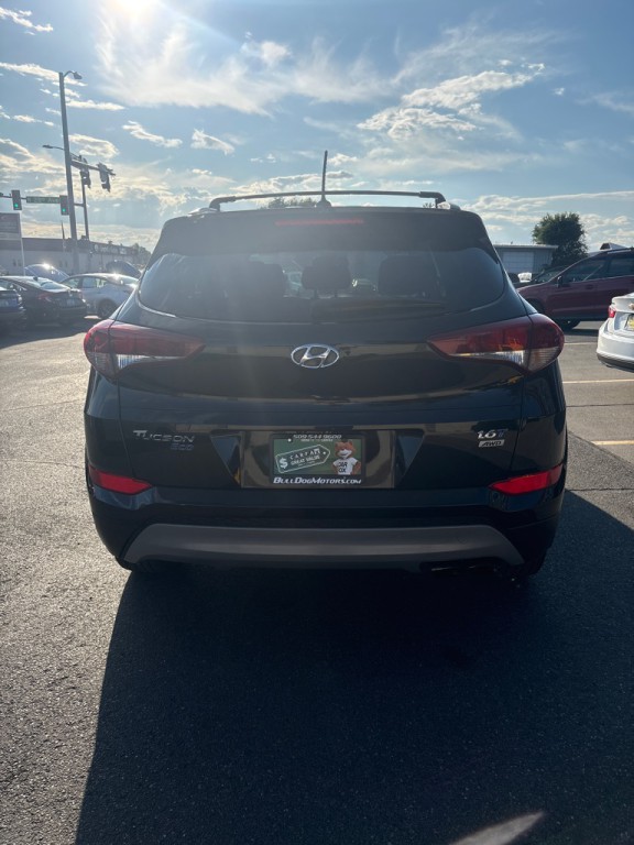 2017 Hyundai Tucson Image 8