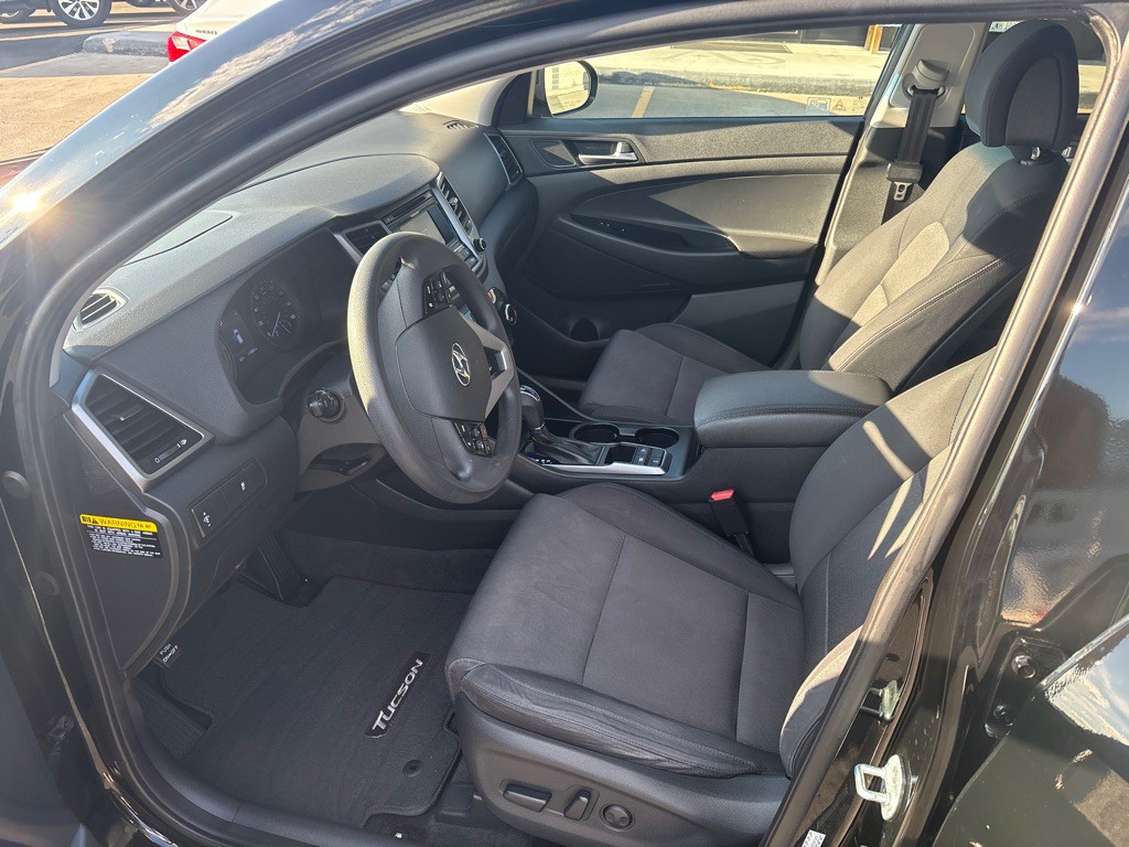 2017 Hyundai Tucson Image 12