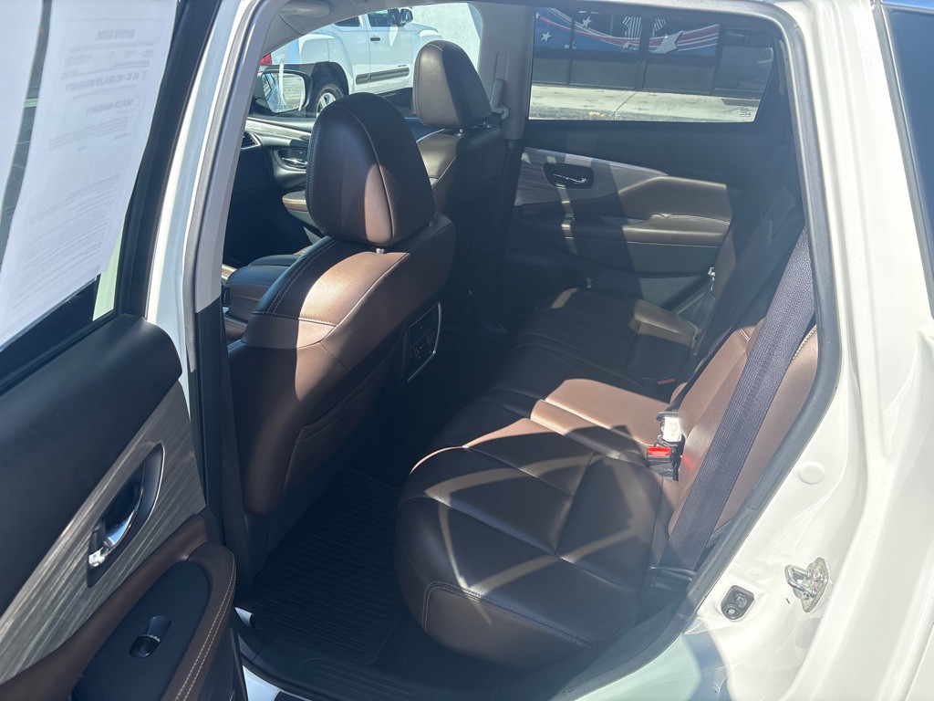 2017 Nissan Murano Image 13