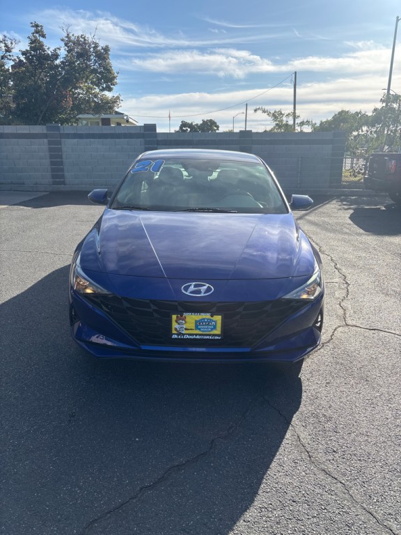 2021 Hyundai Elantra Image 4