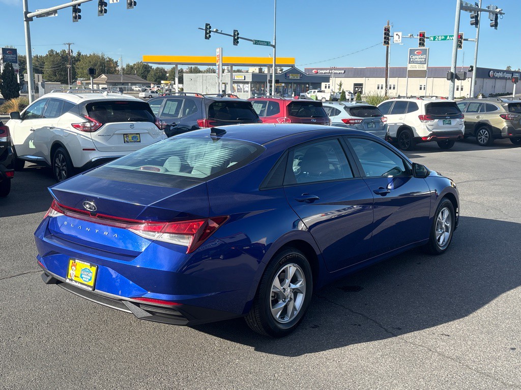 2021 Hyundai Elantra Image 7