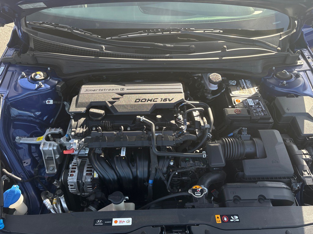 2021 Hyundai Elantra Image 10