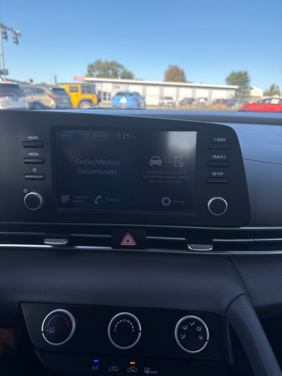 2021 Hyundai Elantra Image 20