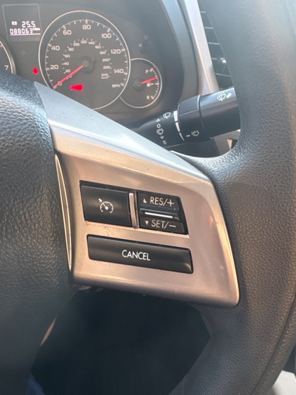 2013 Subaru Legacy Image 19