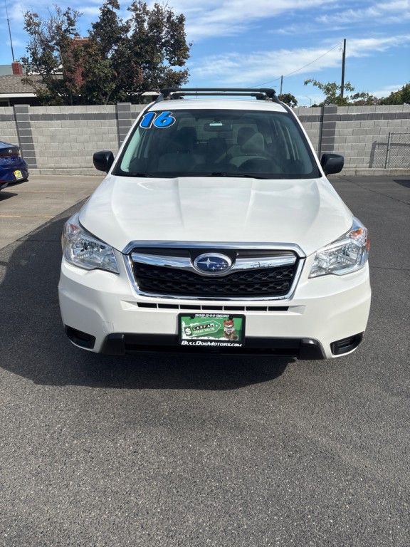 2016 Subaru Forester Image 4