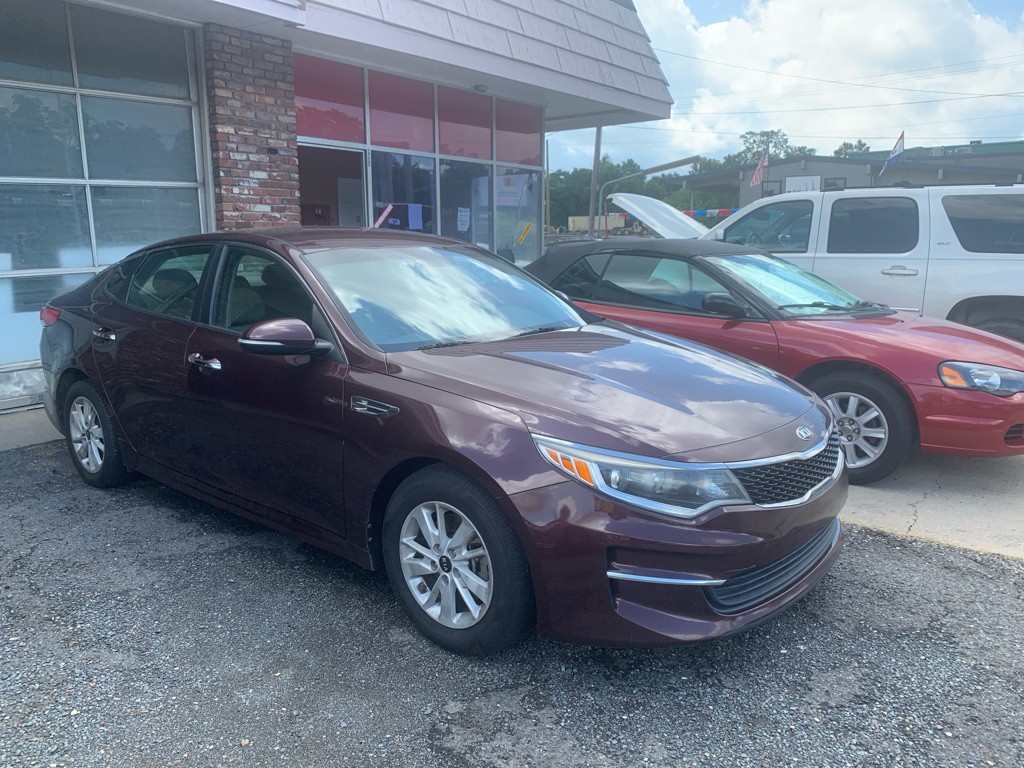 2018 Kia Optima Image 3