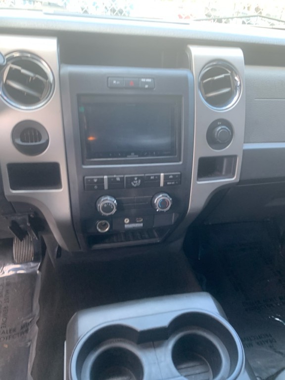 2011 Ford F-150 Image 8